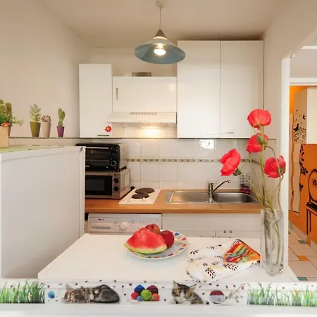 Arcobaleno Studio Five Stars Holiday House Apartment